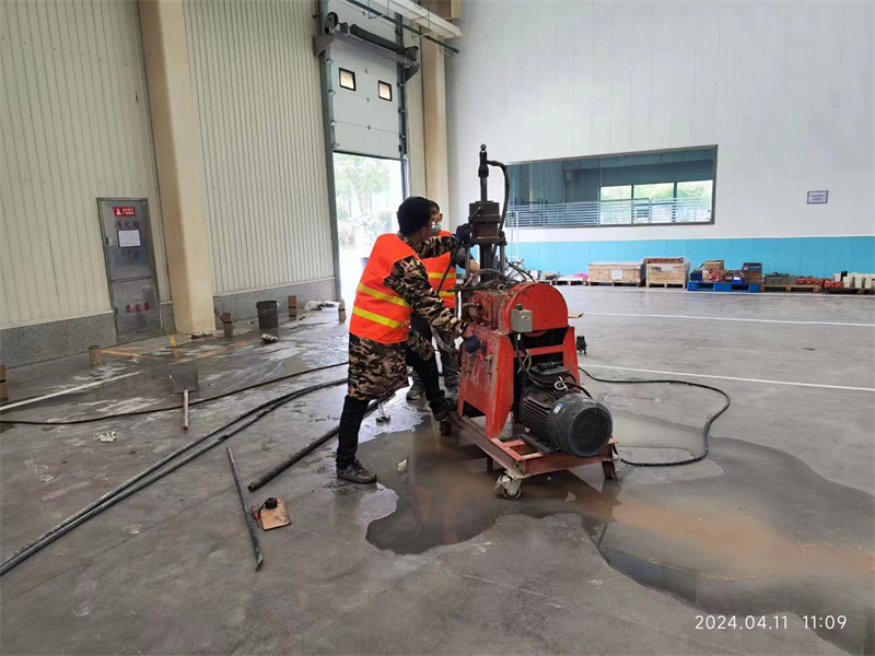 连江厂房地面下沉塌陷注浆加固施工